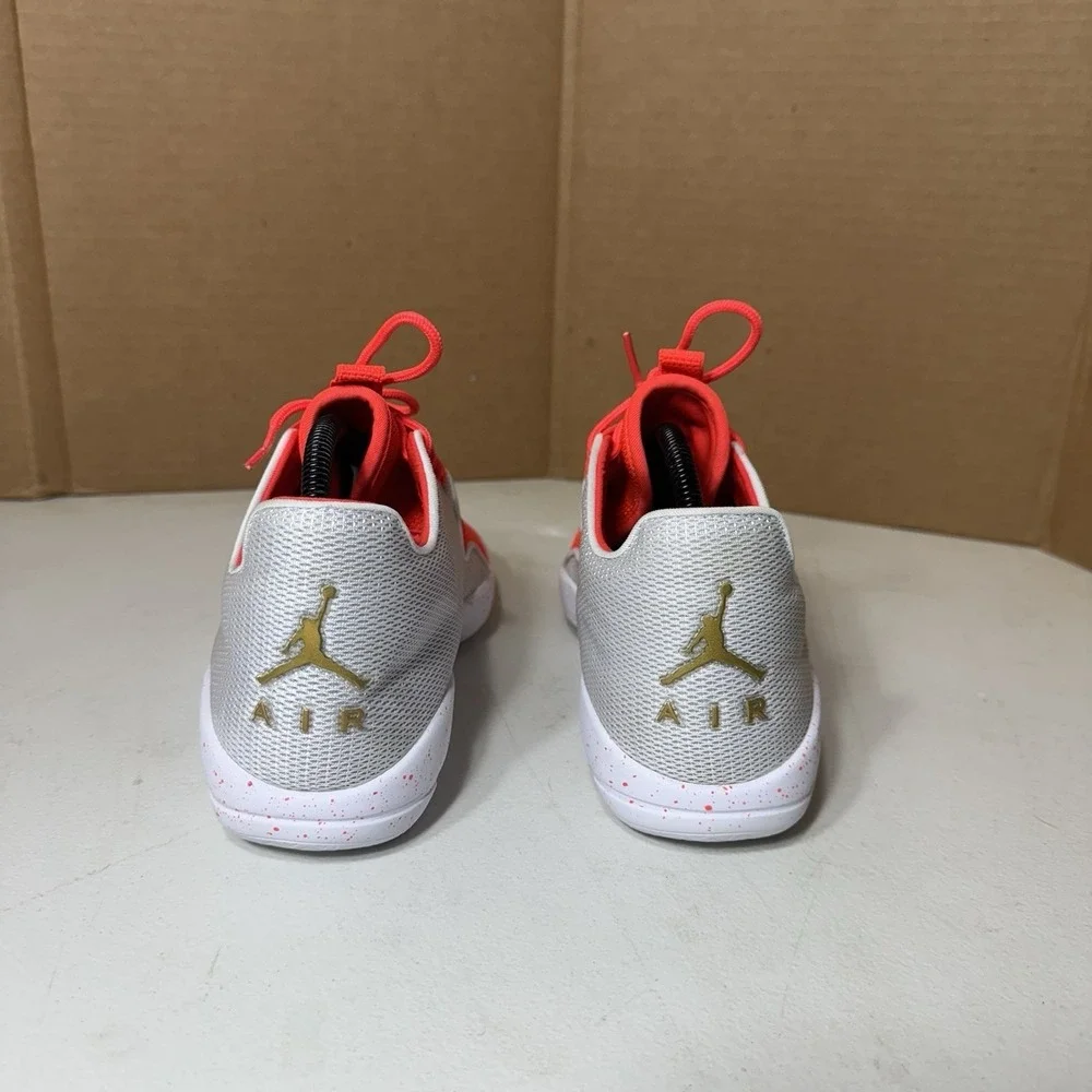 Nike Jordan Eclipse Mens Sneakers 8.5 Bright Mango Silver Speckled‎ shoes